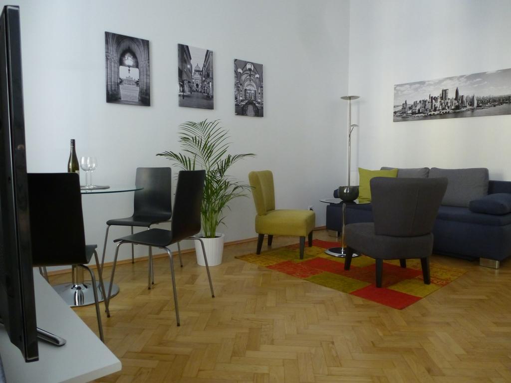 Charming Viennese Home Esterno foto